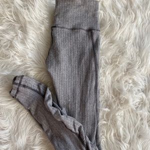 High waisted lululemon pants - size 4